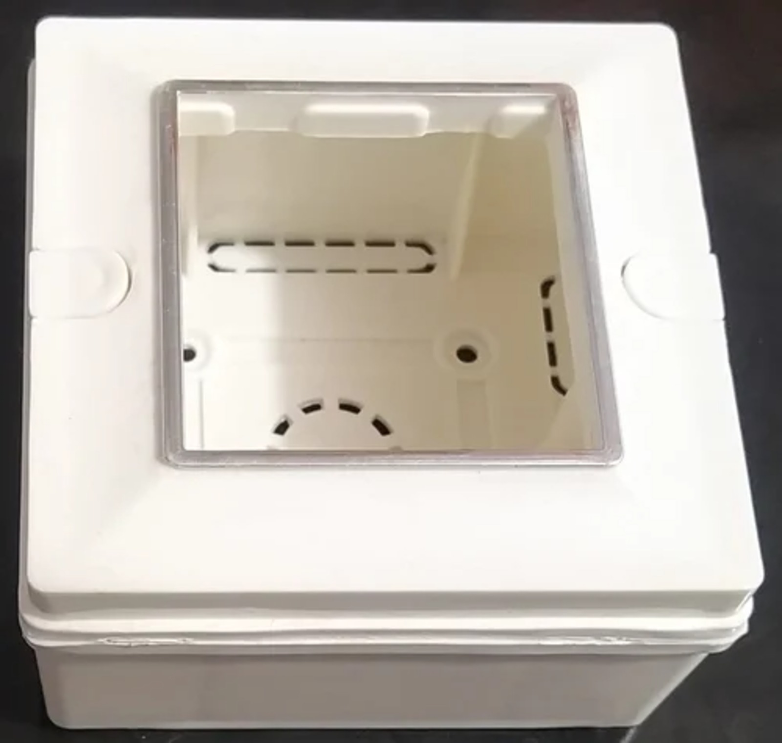 Modular Pvc Boards With Universal Plates